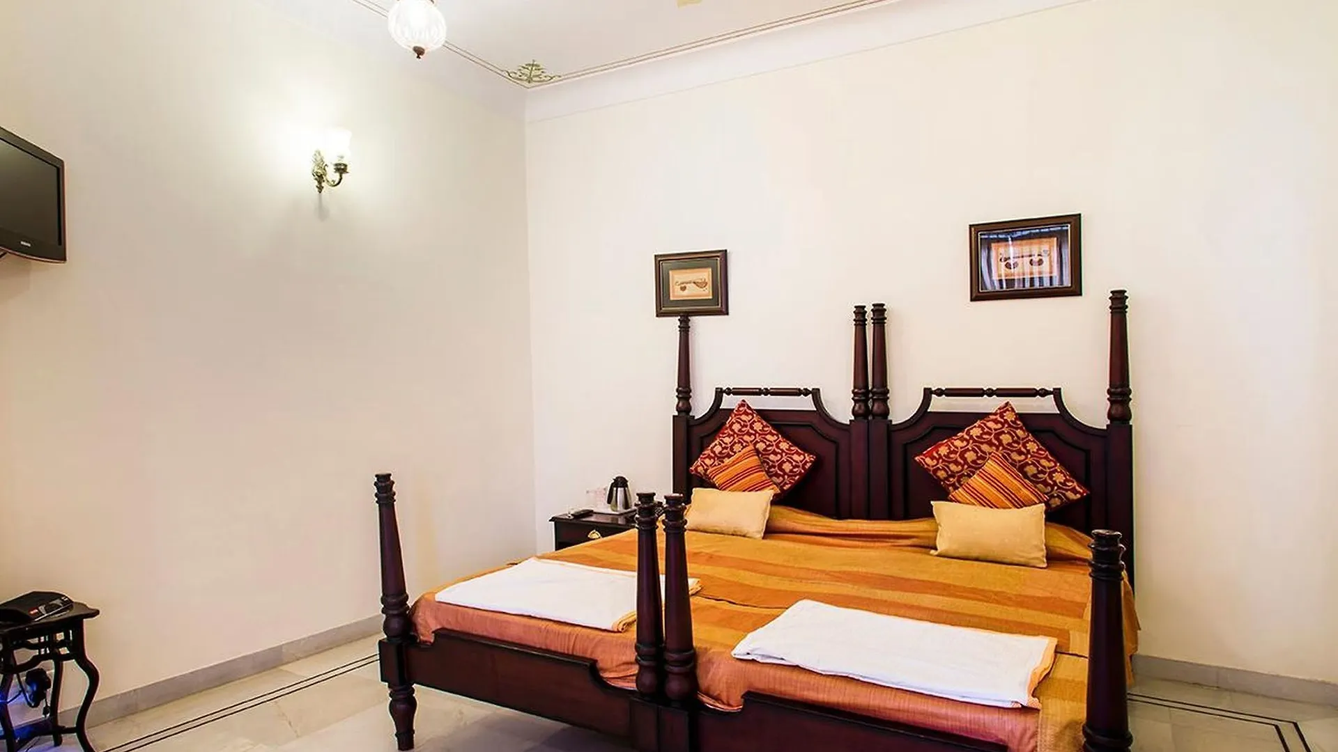 Akshay Niwas Boutique Luxury Hotel Udaipur