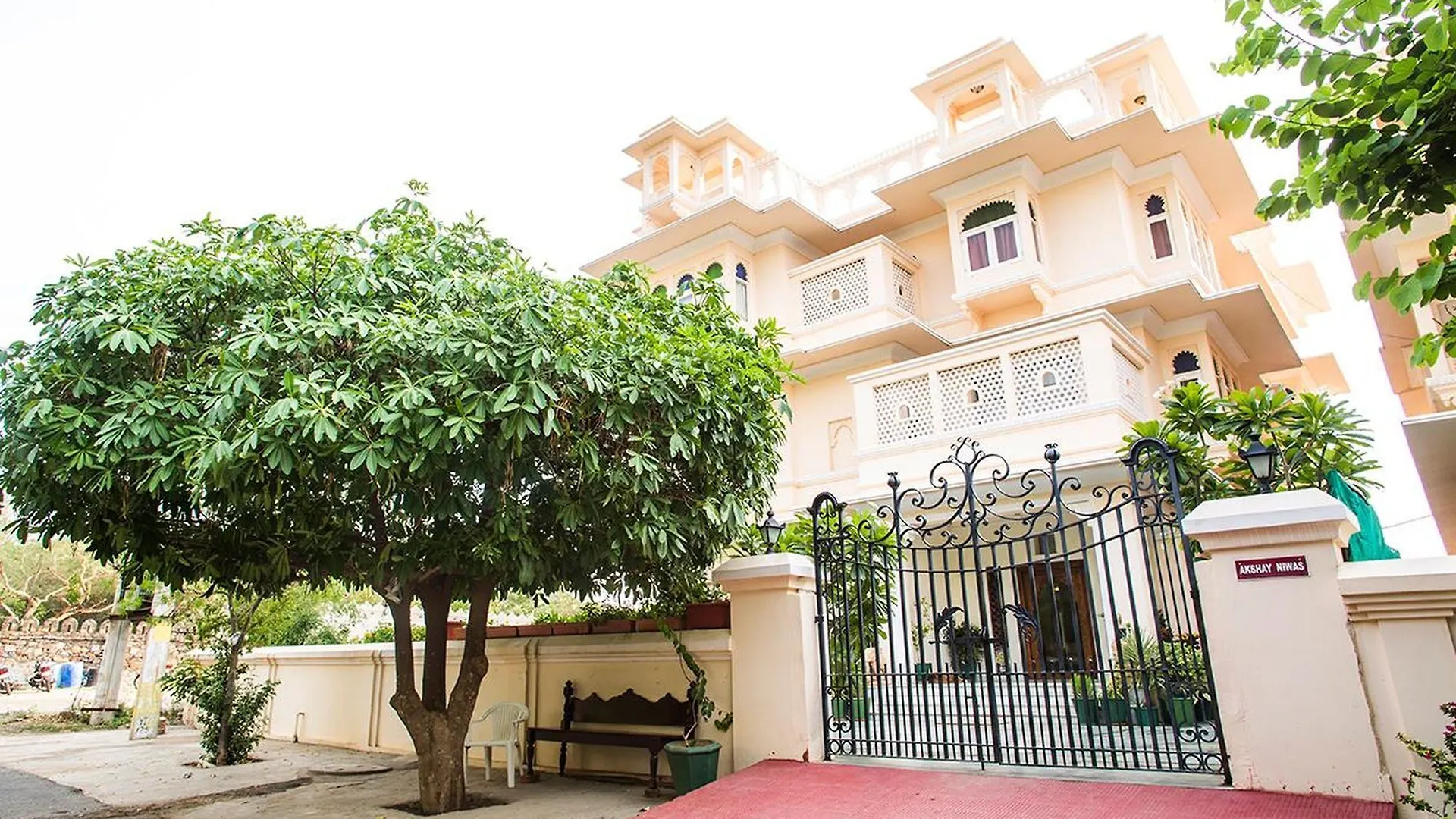 Akshay Niwas Boutique Luxury Hotel Udaipur 4*,  India