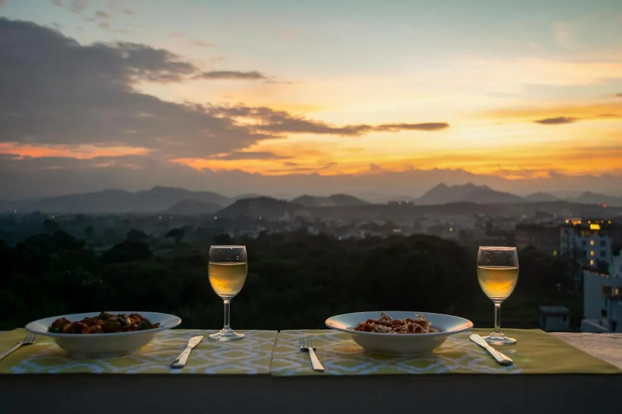 Akshay Niwas Boutique Luxury Hotel Ουνταϊπούρ
